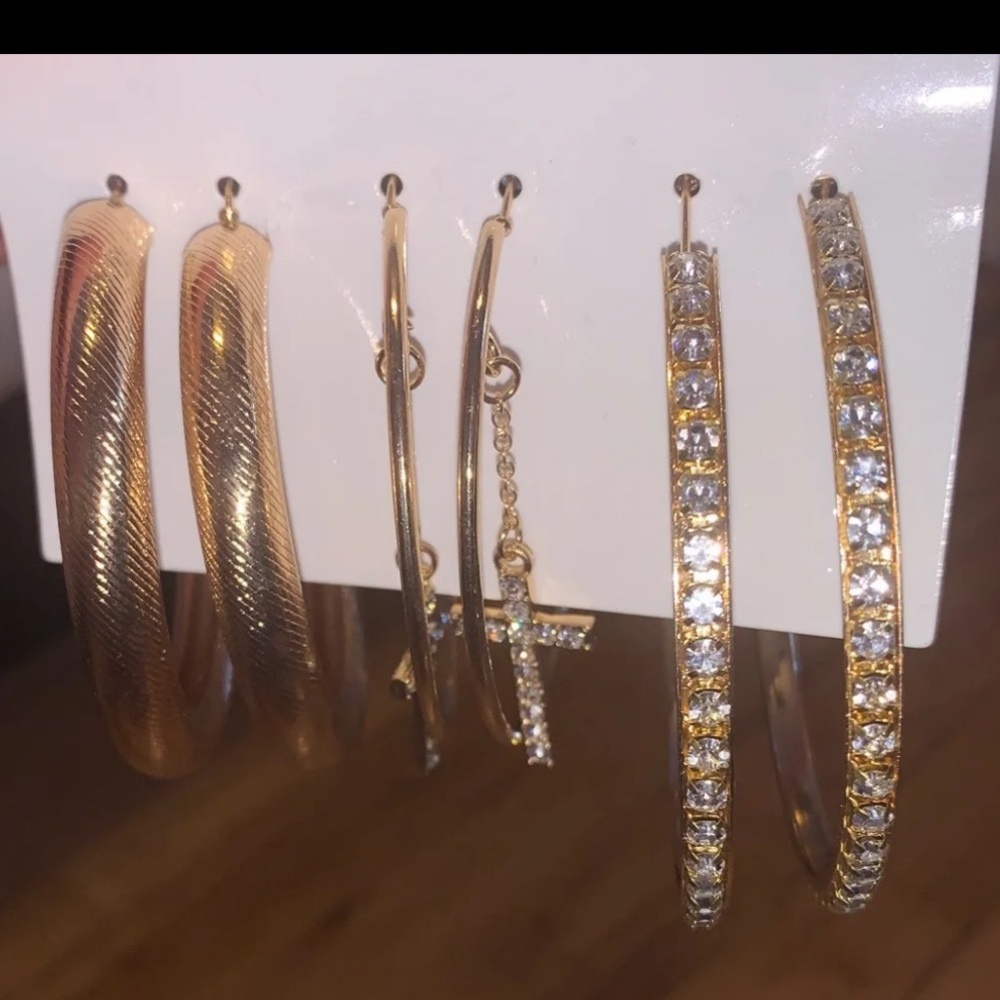 FOREVER 21 Hoop Earring Bundle